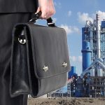 А народу — дырка от бублика. Что не так с идеей Токаева о «народном IPO»?