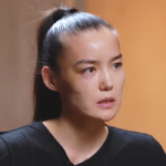 «Пусть заберет заявление…». Супруга экс-дипломата говорит об угрозах со стороны семьи бывшего мужа-абьюзера