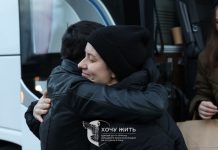 Как освобождали политзаключенных в Беларуси — репортаж «Еврорадио»