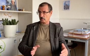 «Теория маятника». Как встретили независимость власть и общество — в интервью с Евгением Жовтисом