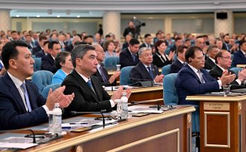Комментарий к выступлению Токаева перед депутатами