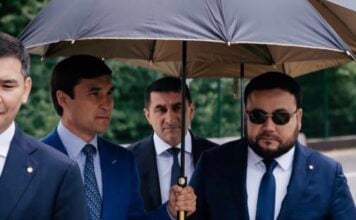 Российский след в Акорде: как Гаджи Гаджиев попал в Қазақстан Халық Кеңесі с бэкграундом в РФ
